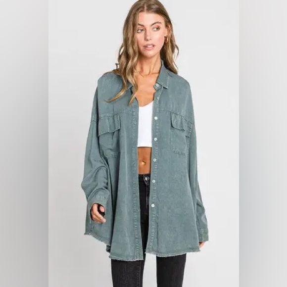 SEWN + SEEN Raw Hem Oversized Button Down Top Light Rust / Camel Brown sz M NWOT - Picture 8 of 9